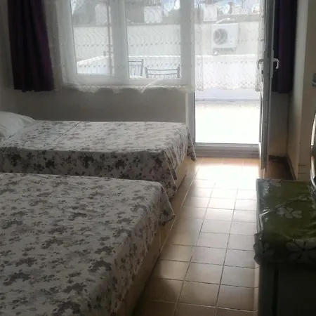 Guest house Set Arat & Akcay (Edremit)